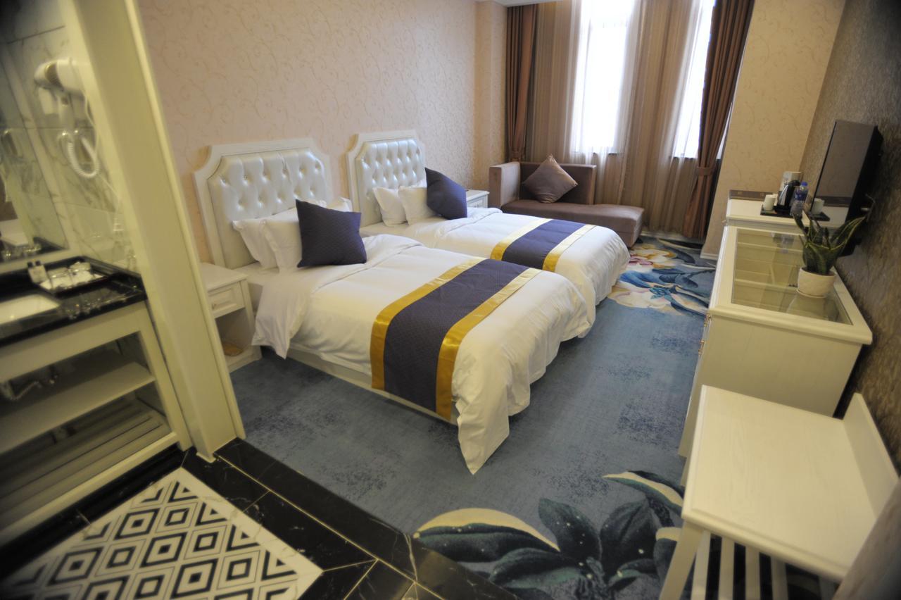 Ramada Encore Shanghai Pudong Экстерьер фото